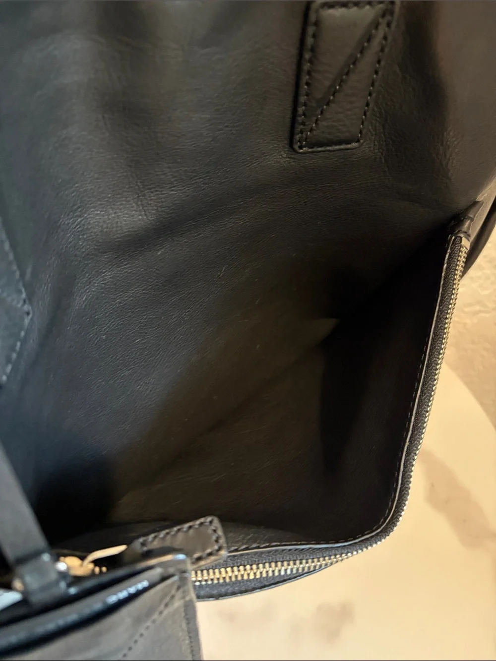 Marc by Marc Jacob’s Black Leather Briefcase Travel Bag with Luggage Tag